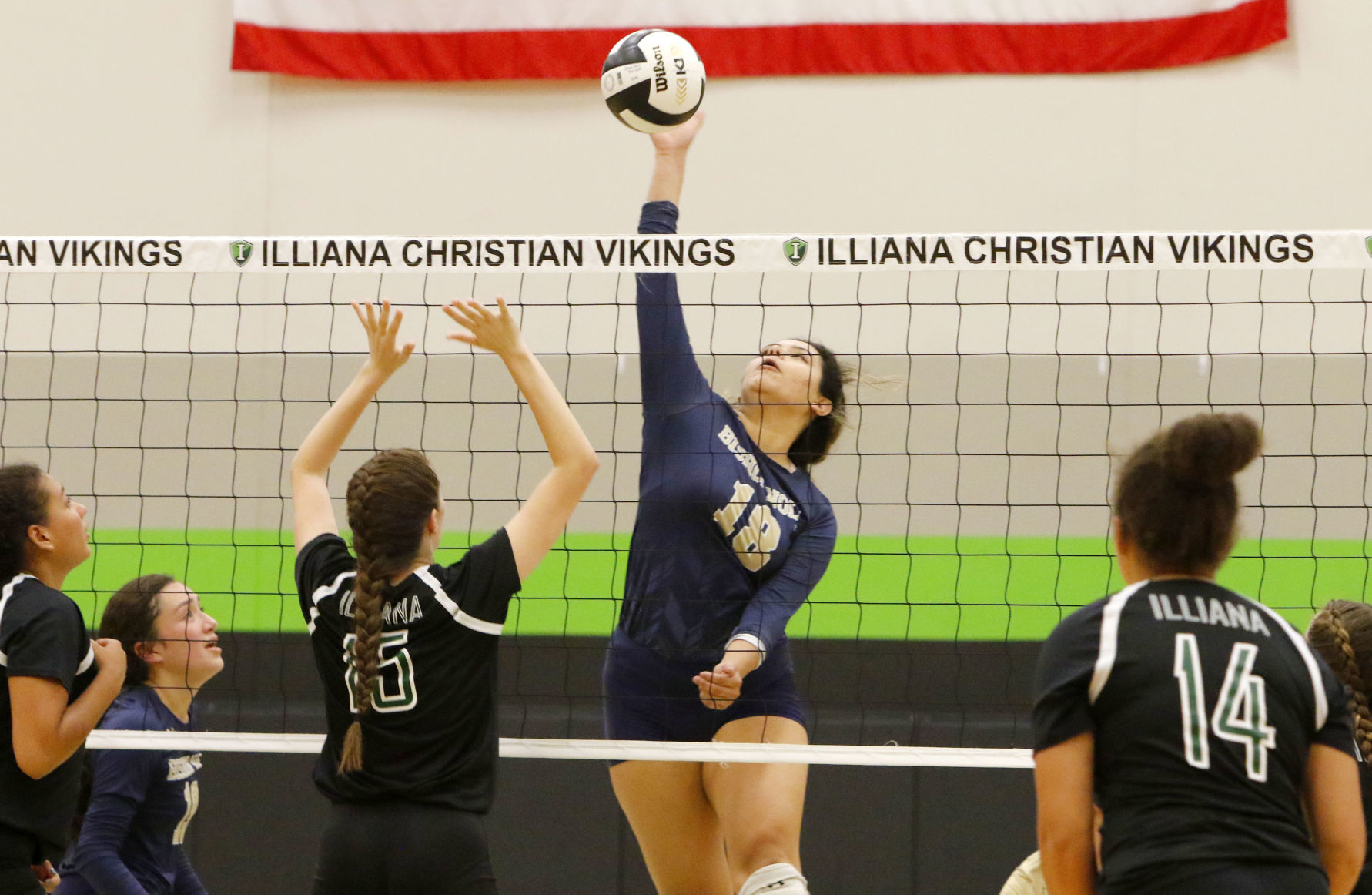 Bishop Noll at Illiana Christian volleyball